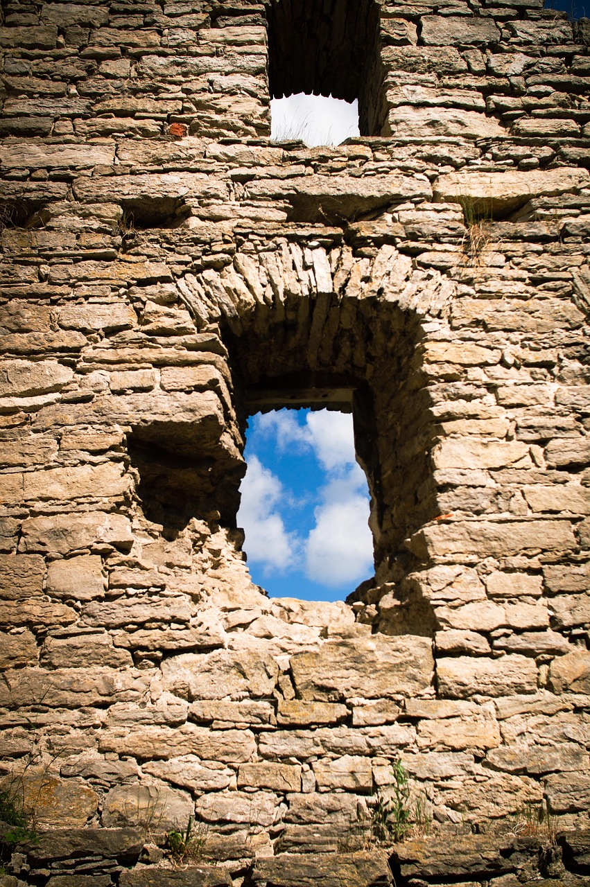 fortress-7487165_1280