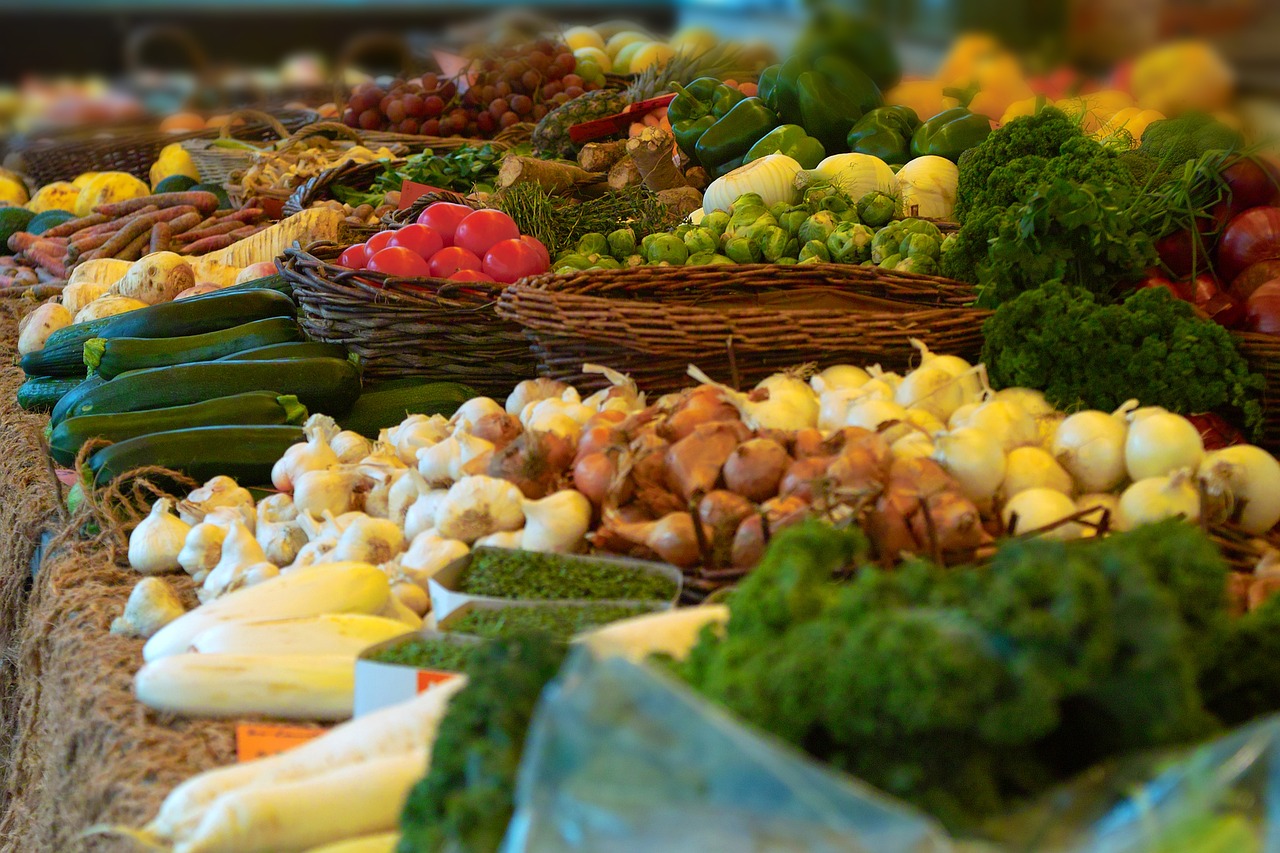 pixabay vegetable-stand-5149444_1280